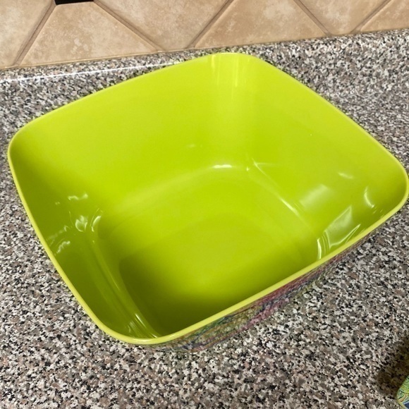 Tommy Bahama Melamine 2 piece Serving Set - Picture 5 of 6